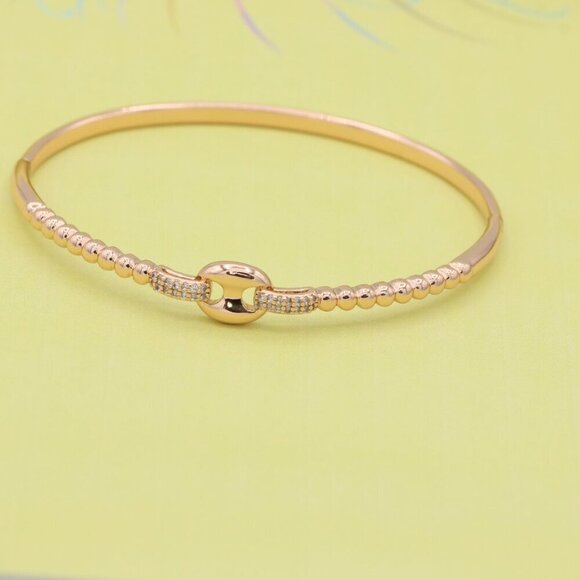 Elegant Rose Gold Beaded Bangle with Central Link Design, XPBL0451 - Picture 4 of 12
